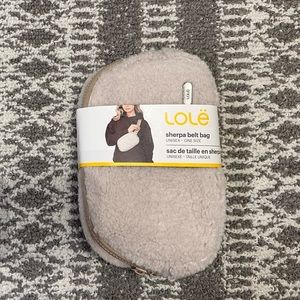 Lolë Unisex Belt Bag